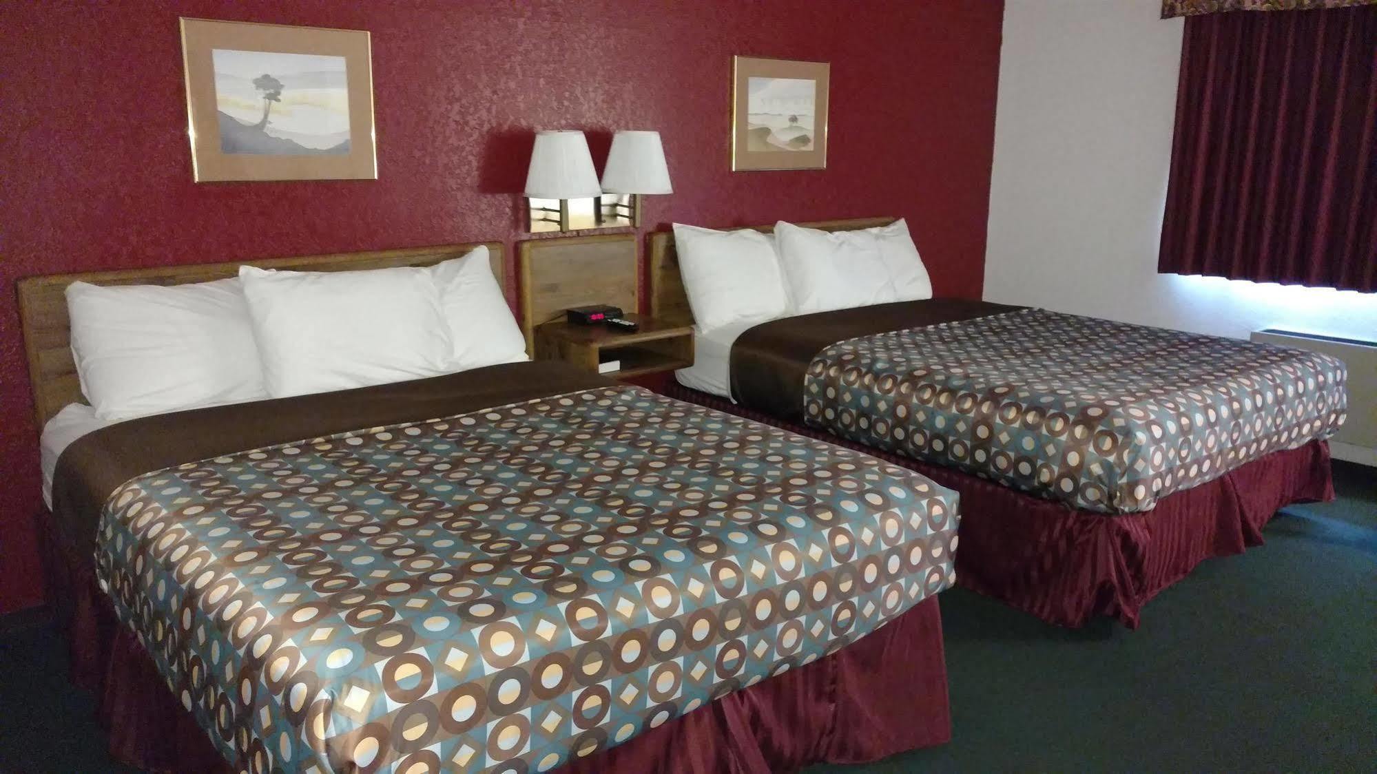 America'S Stay Inn Stewartville Exterior foto